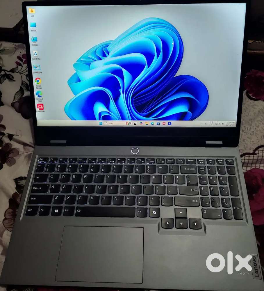 Lenovo LOQ