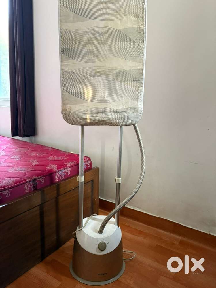 Philips standing garment press