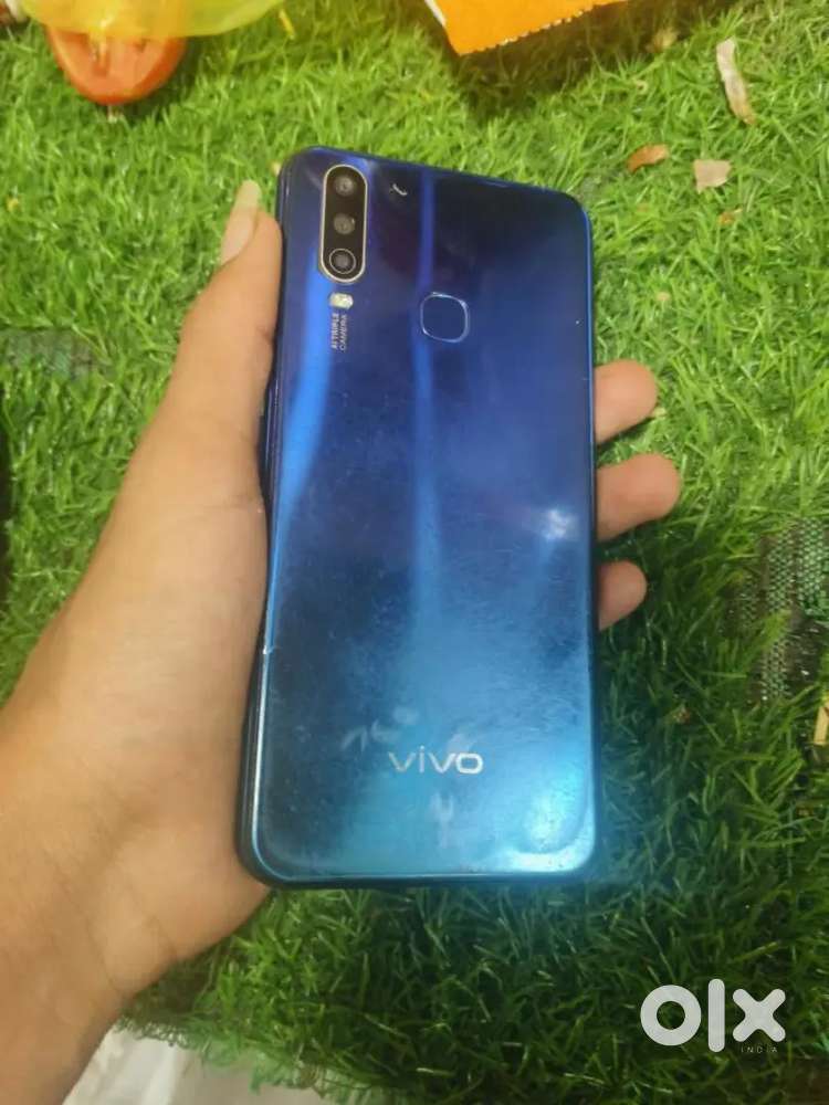 4 gb ram , 64 gb internal storage