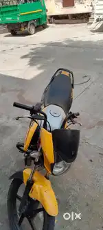2020 model hai bike ka yellow colour hai condition acchi hai