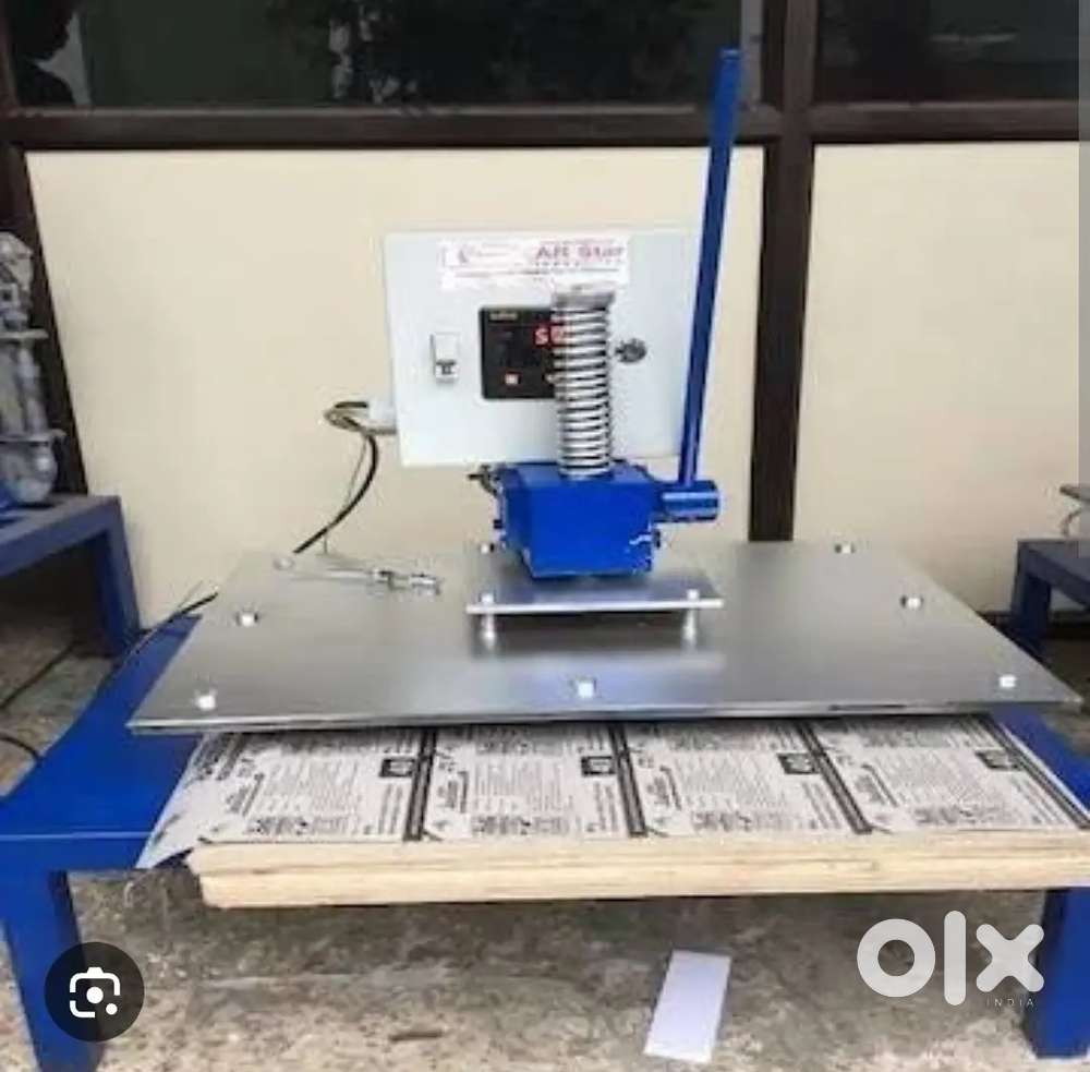 Blister packaging machine
