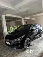 Hyundai Verna sunroof  well maintain car black colo