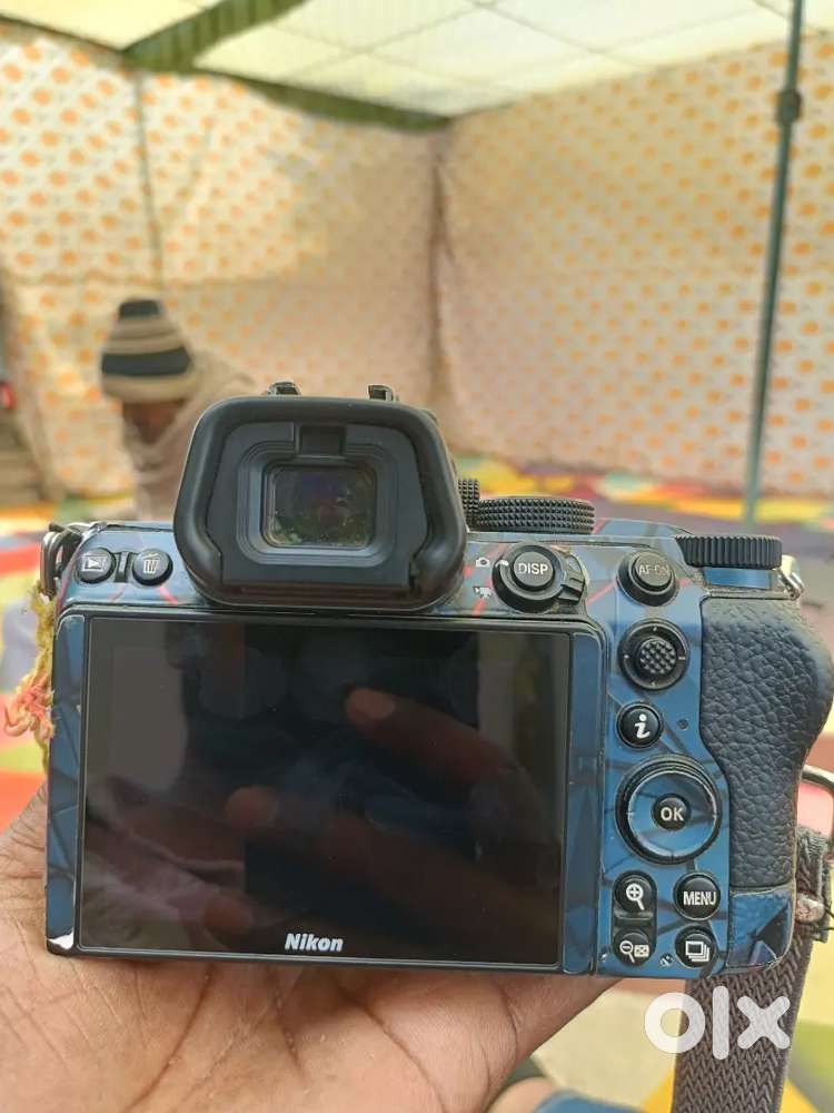 Nikon z5 24-70mm kit lens