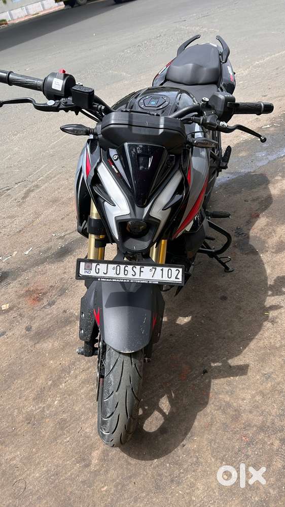 Urgent SALE!!! My NS400z brandnew