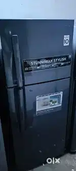 LG double door fridge good condition with warranty 1 year old