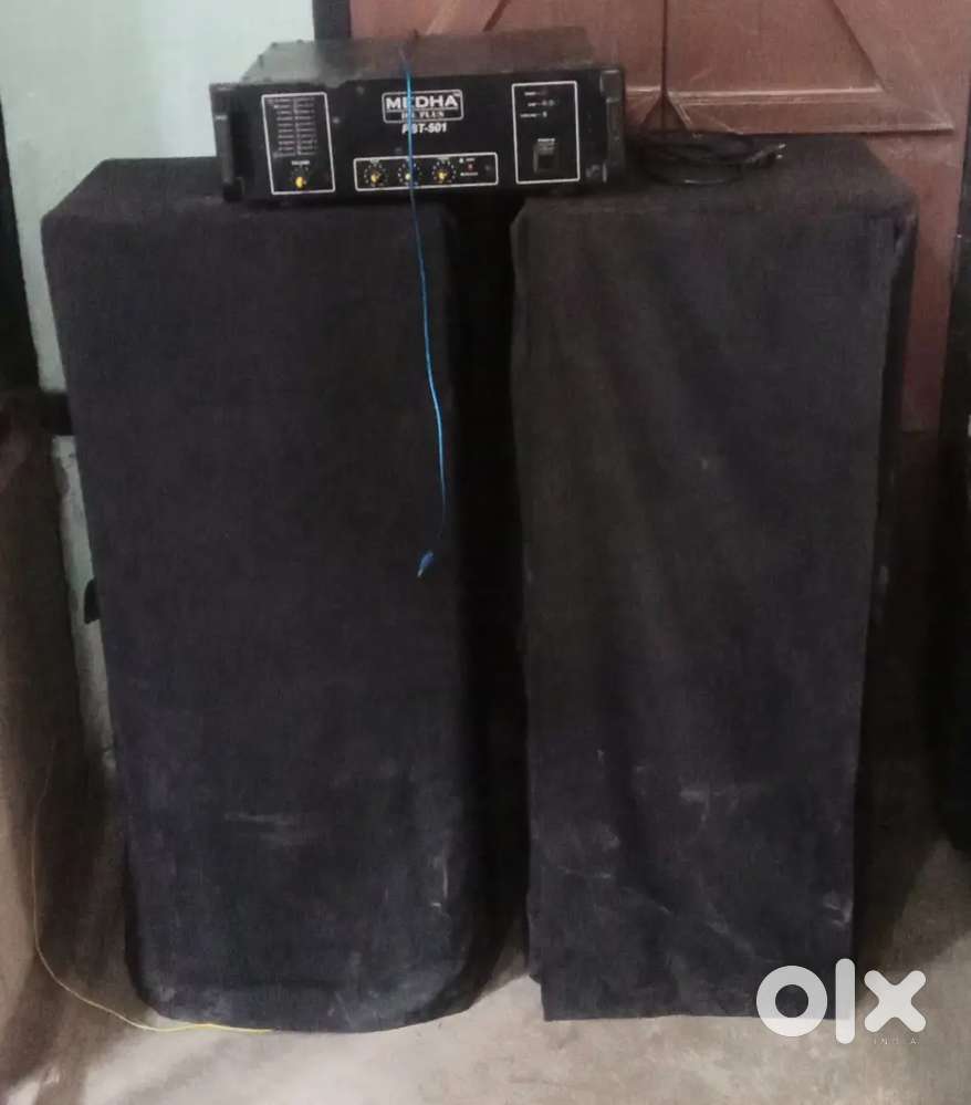 500watt amplifier, Tow ahuja box 400 watt,one Loudspeaker