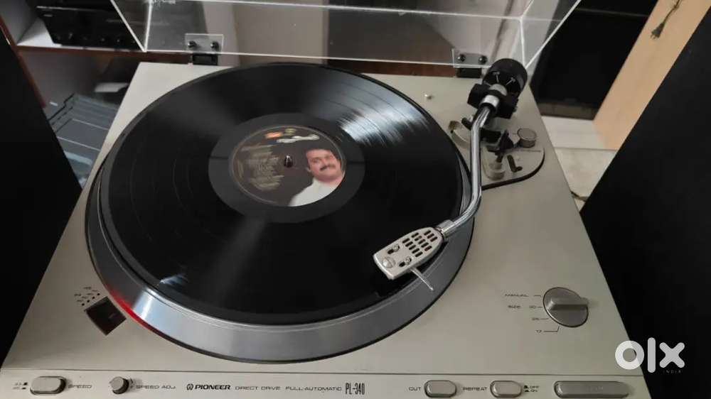 Tube Amp,Turn Table, Full range Speaker. Pioneer and Technics turn tbl