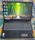 Lenovo V15