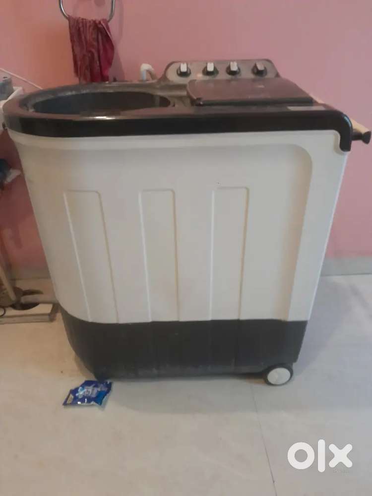 Two Washing Machines To Sell LG & Whirlpool