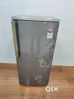 -£+£8Samsung #grey #desing model @8499 including warranty n shipping.