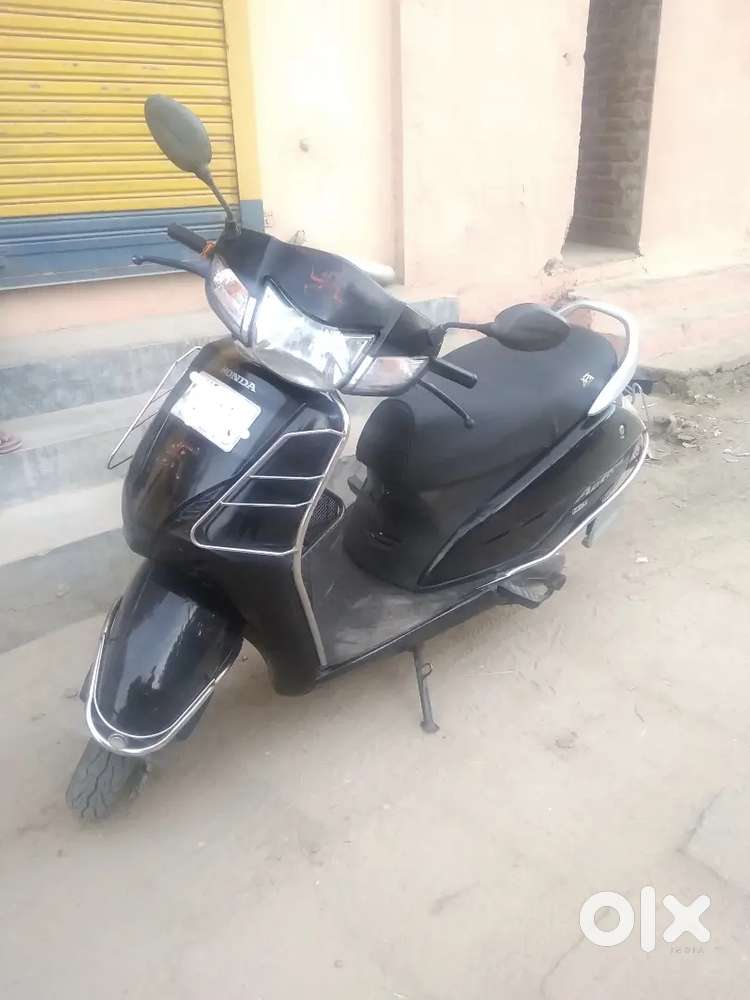 Activa black color new unused condition, November 2013 Registration