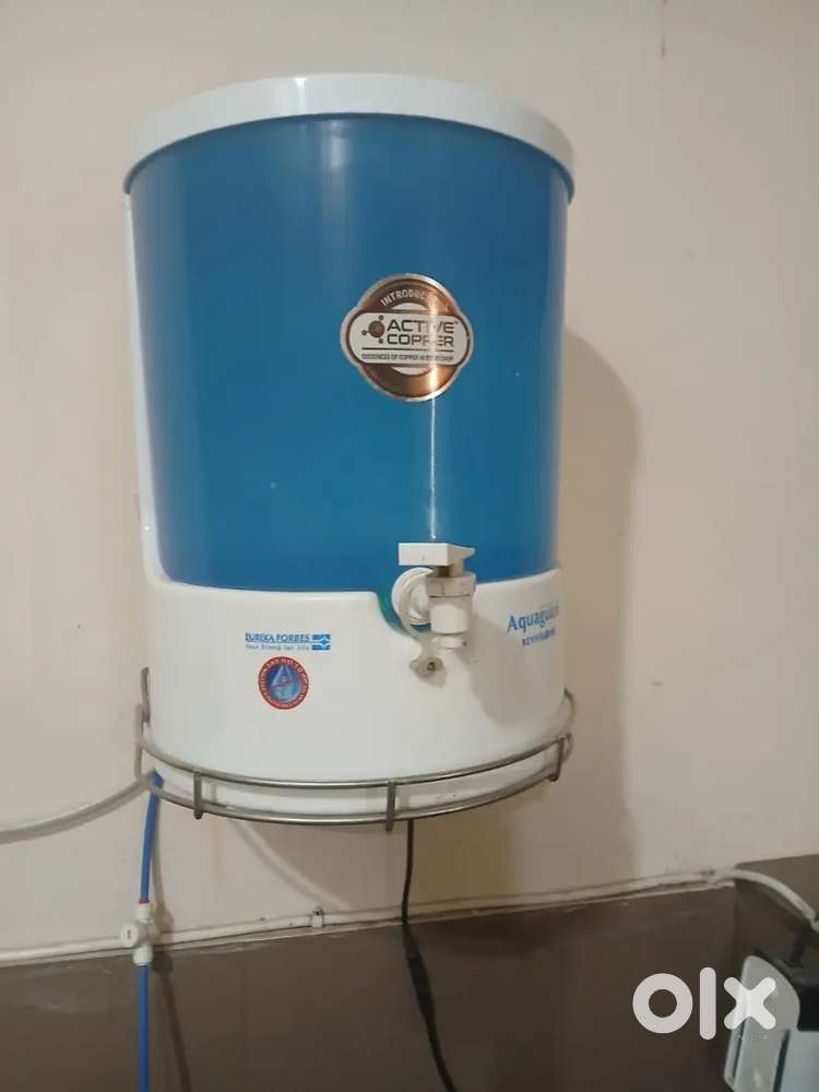 Urgent bechna hai please contact new brand RO from aquaguard new brand