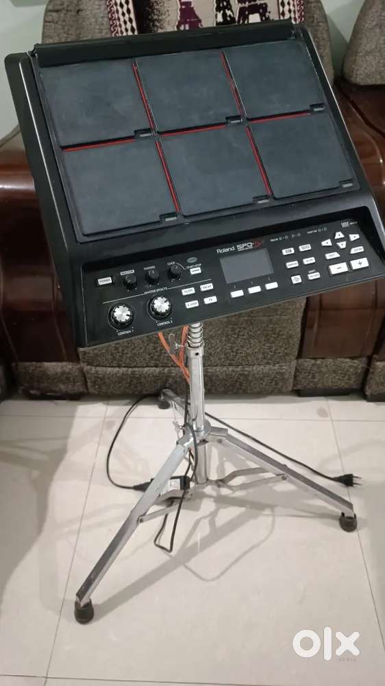 Roland SPD-SX Sampling Pad – Excellent Condition  With Stand & Cable