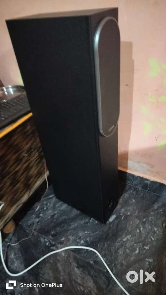 ZEB BTM9801RUCF Dual Tower Excellent condition