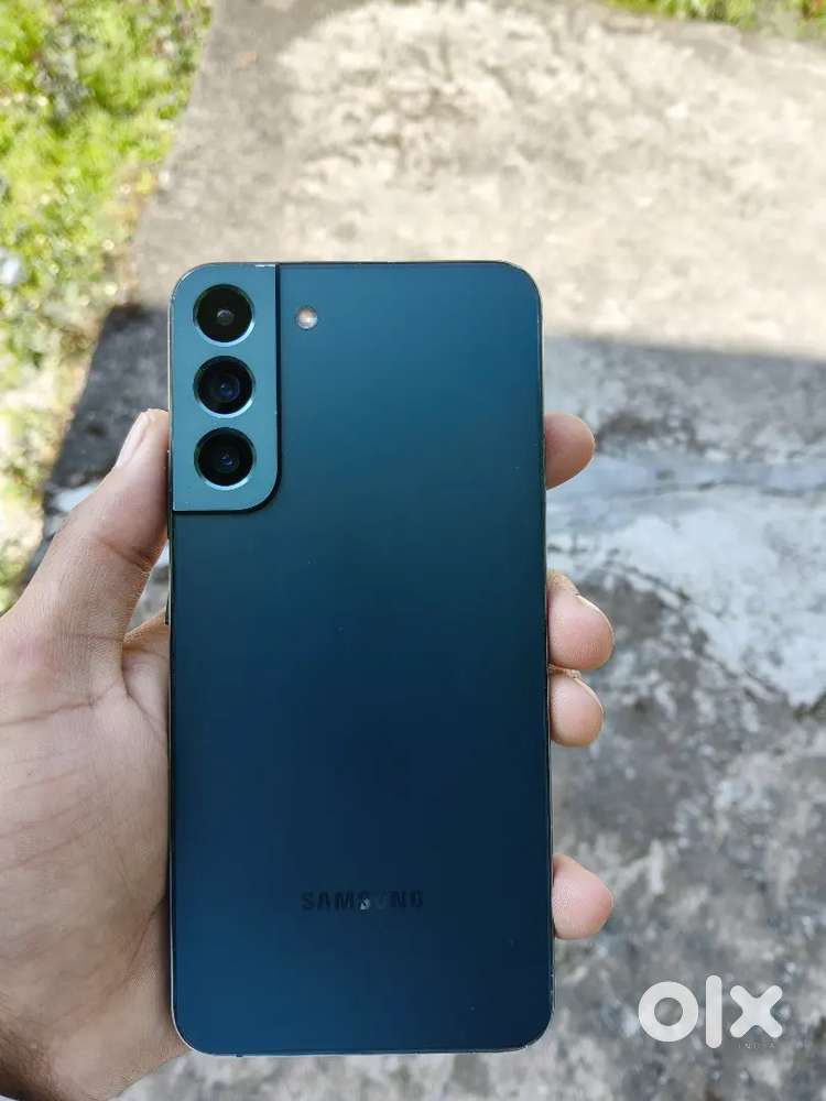 Samsung S22 plus 5g (8/256)