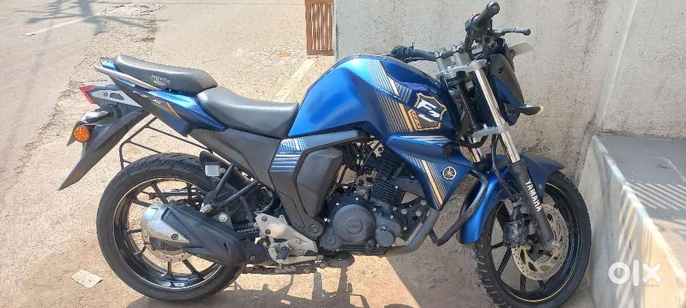Yamaha Fzs v 2.0