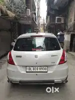 Maruti Suzuki Swift 2017 Petrol 35000 Km Driven
