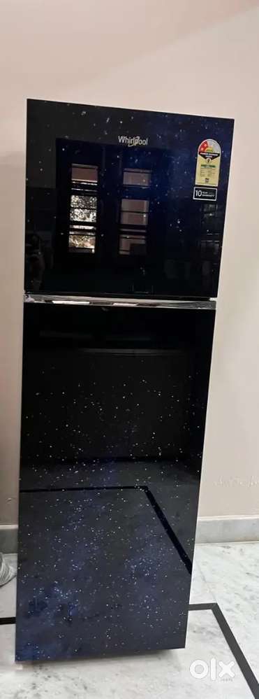 Whirlpool double door refrigerator