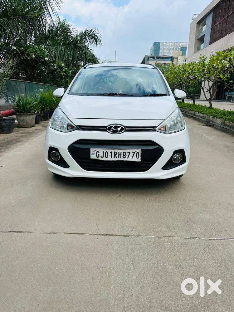 Hyundai Grand i10 2013-2016 AT Asta, 2015, Petrol