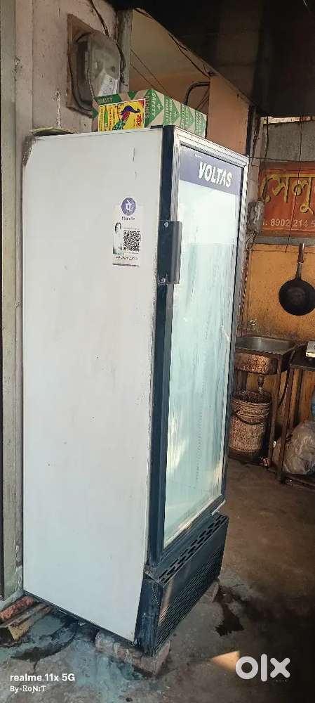 Selling the fridge at only 15000