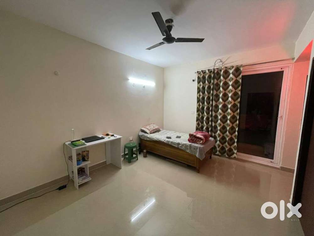 1 and 2 bhk BOTH FOR RENT AND SALE