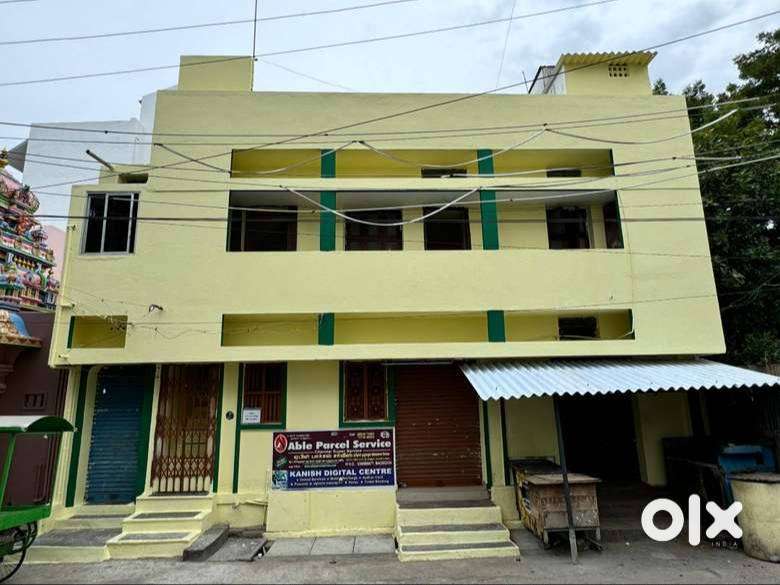 Rental place for office in 1st floor with bathroom