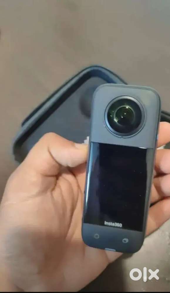 Insta 360 X3 model ,