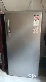 Croma fridge