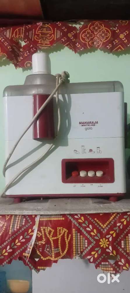 2 in one mixer grinder good working ,,bus jug nahi hai