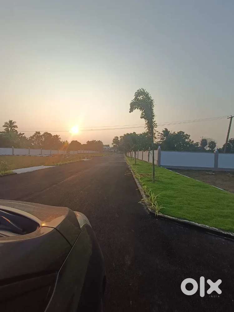 Premium Luxury plots Gated Community Villas Plots a