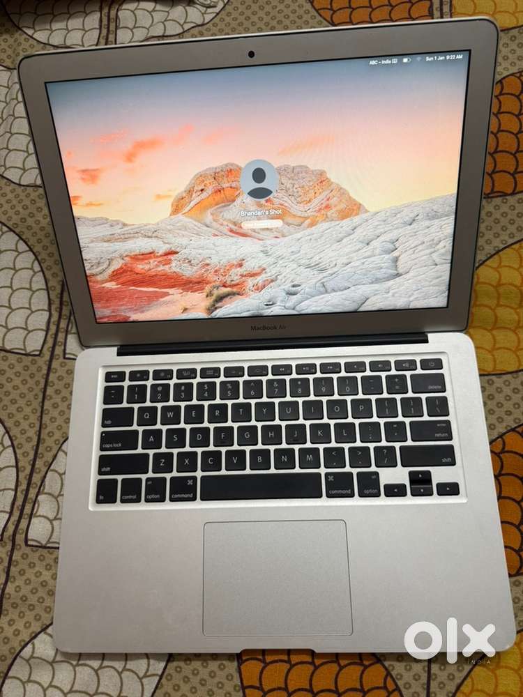 MacBook Air ( 13 - inch, 2017 )