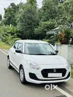 Maruti Suzuki Swift LXI Optional-O, 2019, Petrol