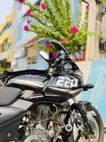 Bajaj pulsar 220 mint condition Well maintained