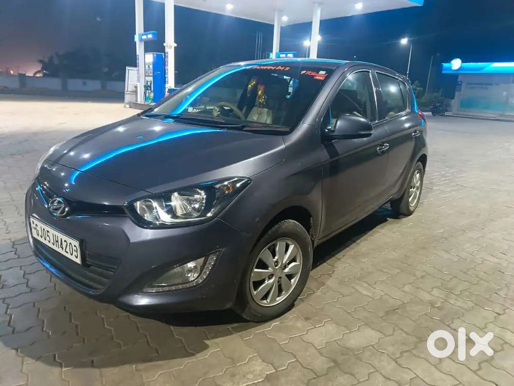 Hyundai i20 Diesel 120000 Km Driven
