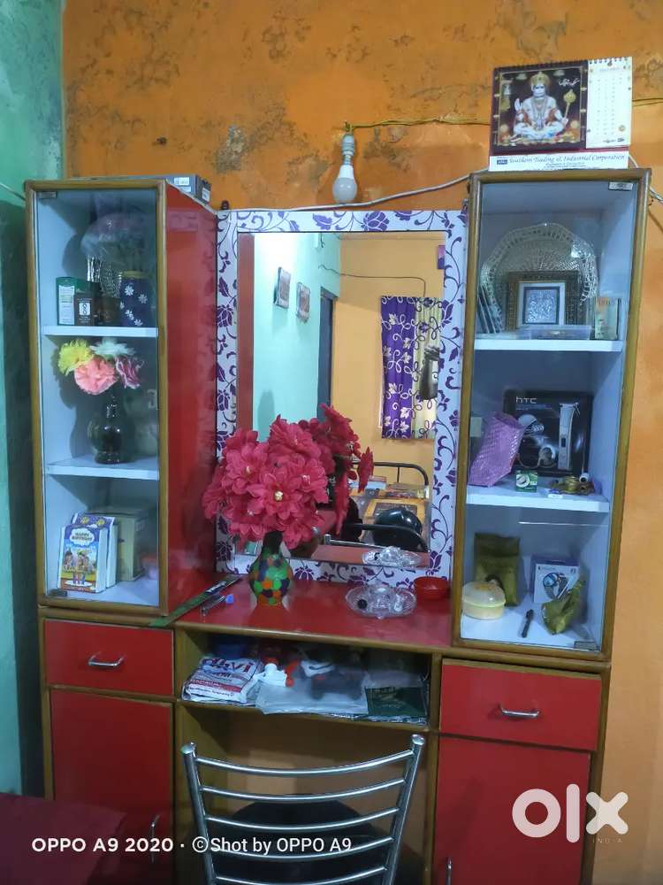 New saloon set