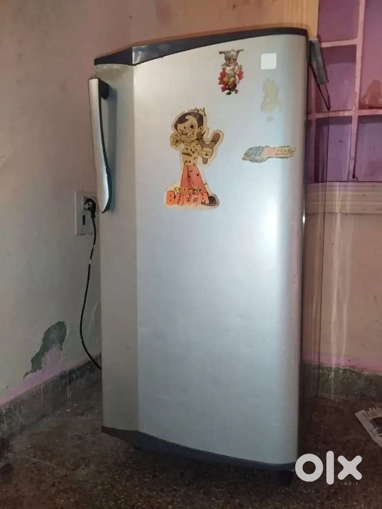 Godrej 185L 5-Star Single Door Fridge Fast Cooling,Excellent Condition