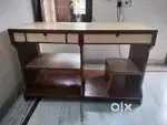Computer table