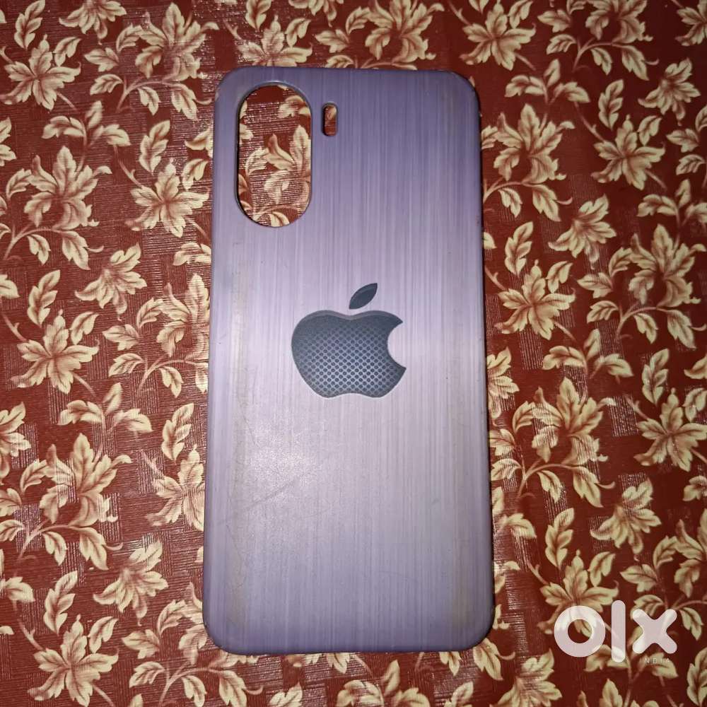 It's just 4 months old Vivo Y56 phone case