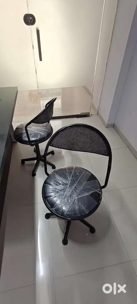 Table and chair for office or clinic