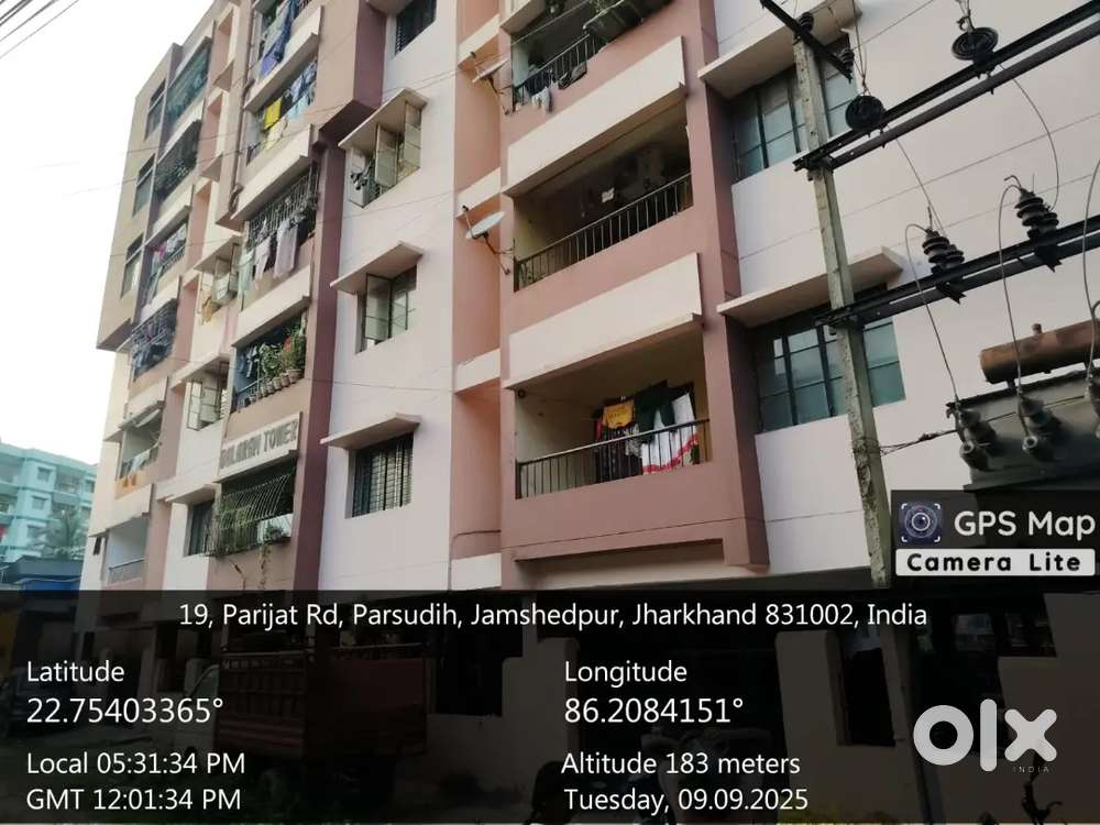 This is 2 BHK well maintained flat