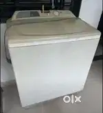 L.G 6.5 KG manual two basket washing machine