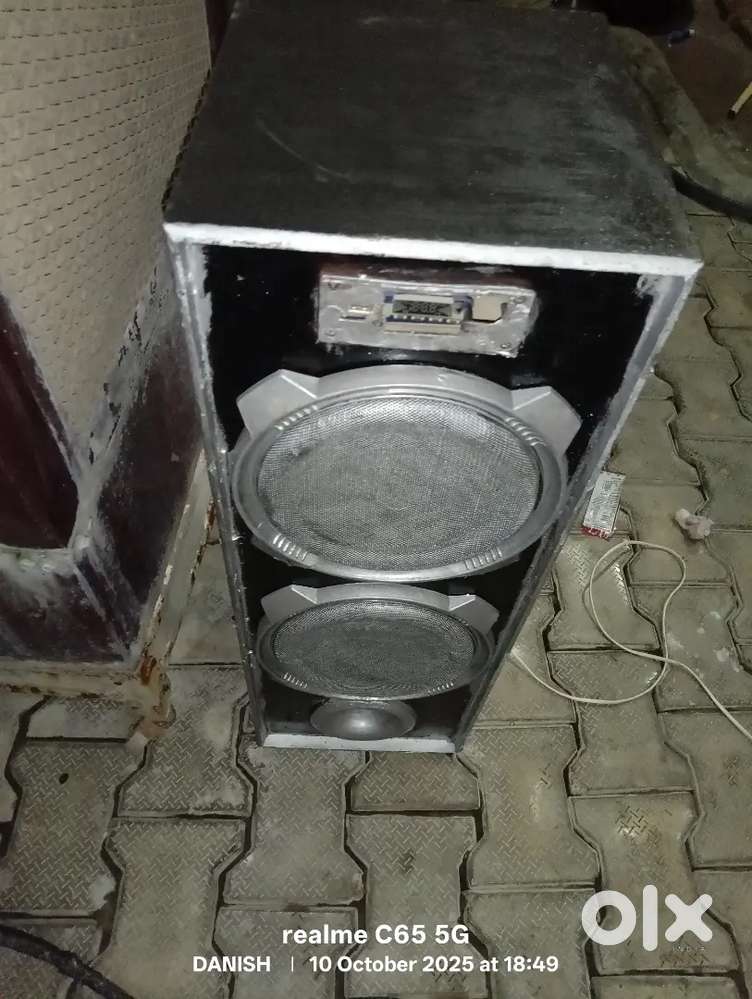 Proex tower speaker