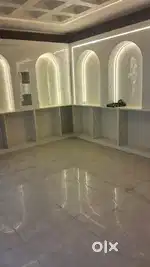 A shop is very prime location situated at puraniya chauraha