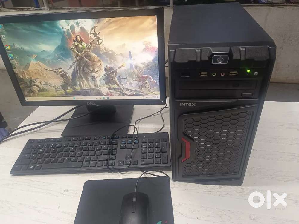 i5 9th desktop computer, 500GB SSD/8GB RAM/19 inch moniter