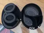 Sony XM4 Headphones/Earphones