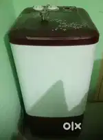 Washing machine in running condition, 2 years old