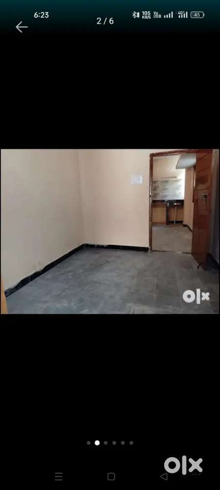 1 BHK flat for rent at bada bazar Golconda fort near main road