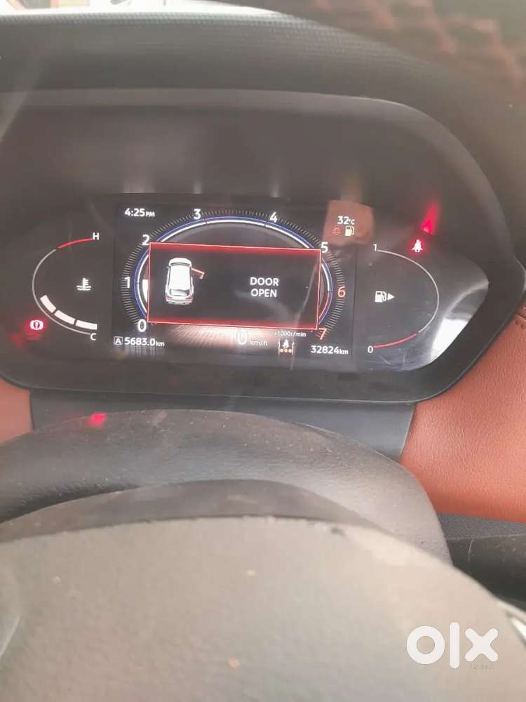 Want Service advisor for a automobile dealership