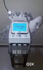 Brand New 7-in-1 Hydrafacial Machine – URGENT SALE @ ₹6,999 (Korea)