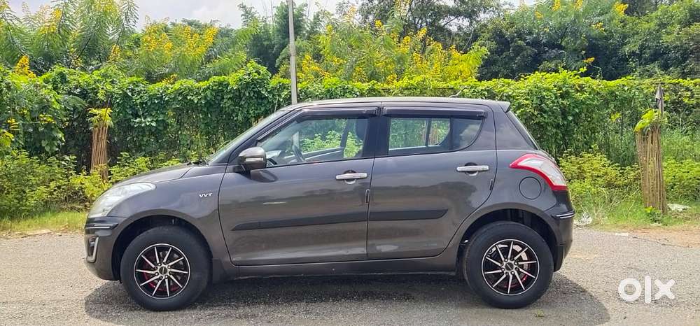 Maruti Suzuki Swift VXI, 2016, Petrol